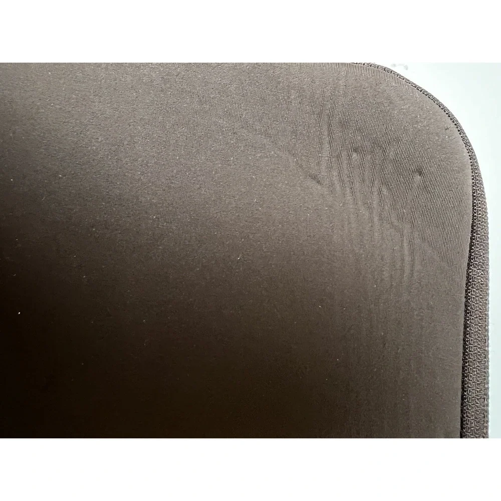 TUMI  Neoprene Tablet-Device-Cover-Padded Sleeve- Zipper Pull- 11